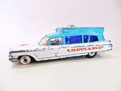CORGI 437 'CADILLAC SUPERIOR AMBULANCE'  SUIT SPARES/REPAIR/RESTORATION - Image 1 of 4