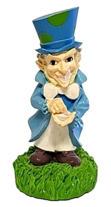 Rare Vtg. Alice In Wonderland Blue Hatter Resin King Chess Figurine FLAW - Picture 1 of 7