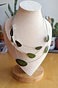 Lovely silver toned and green enamel necklace Odys Paris - Picture 1 of 6