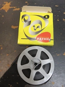 SUPER 8  " DARRY COWL CHEVALIER DU TRIPORTEUR " FILMATHEQUE PATHE  - Picture 1 of 1