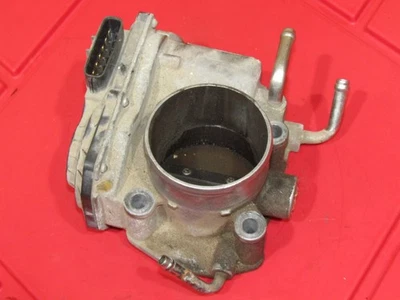 2006-2010 Scion tC OEM throttle body 06 07 08 09 10 - Image 1 of 3
