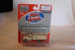 HO Scale CMW Mini Metals, 1941/46 Stake Bed Truck, Green Gian Growers 30352 - Picture 1 of 3