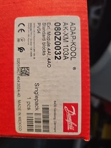 Danfoss ADAP-KOOL AK-XM 103A 4AI 4AO 080Z00032 Pv04 - Picture 1 of 2