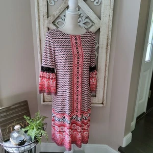 Wisp Women's Bell Sleeve Crochet Lace Shift Midi Dress in Coral & Black - Picture 1 of 8