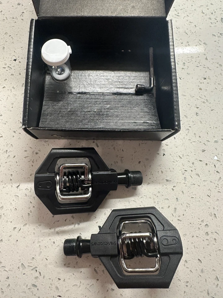 Pedales con clip Straitline Foto 1 de 2