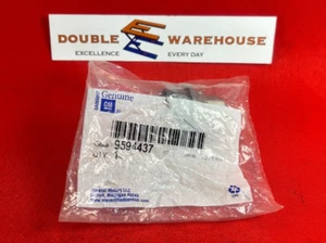 Nuevo de Lote Antiguo OEM NIP GM 9594437 ¡Tapa de Cubierta de Tuerca de Rueda SELLADA! - Imagen 1 de 2