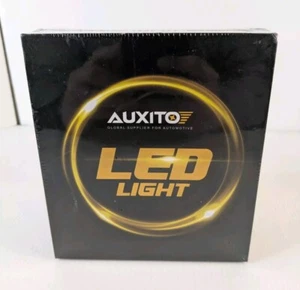 AUXITO 9005 HB3 LED Headlight Super Bright Bulbs Kit HIGH/LOW Beam 6500K White - Picture 1 of 4