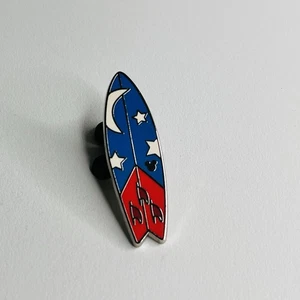 Disney Hidden Mickey Mouse WDW Fantasia Sorcerer Surfboard 1 of 5 Trade Pin 2018 - Bild 1 von 2