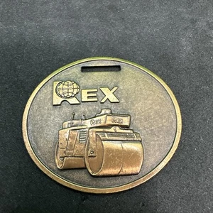 Vintage REX Dampfwalze Traktor Werbung Promo Taschenuhr Anhänger Messing - Bild 1 von 8