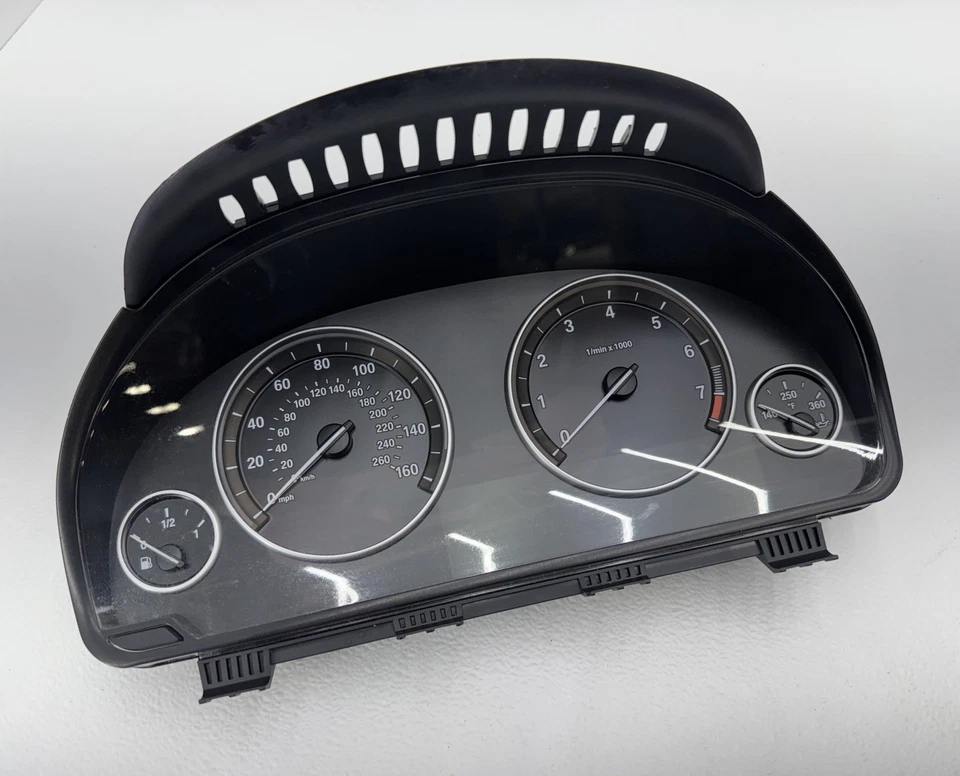 2011-2013 BMW 528I 535I 550I F10 SPEEDOMETER INSTRUMENT CLUSTER 9249343 OEM - Image 1 of 4