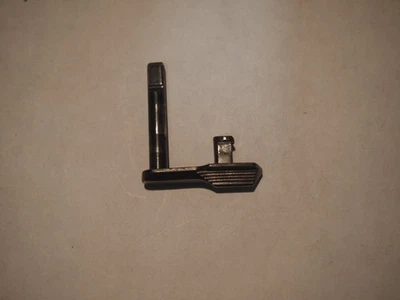 Pistola EAA Witness tope deslizante 9 mm .40 Foto 1 de 4