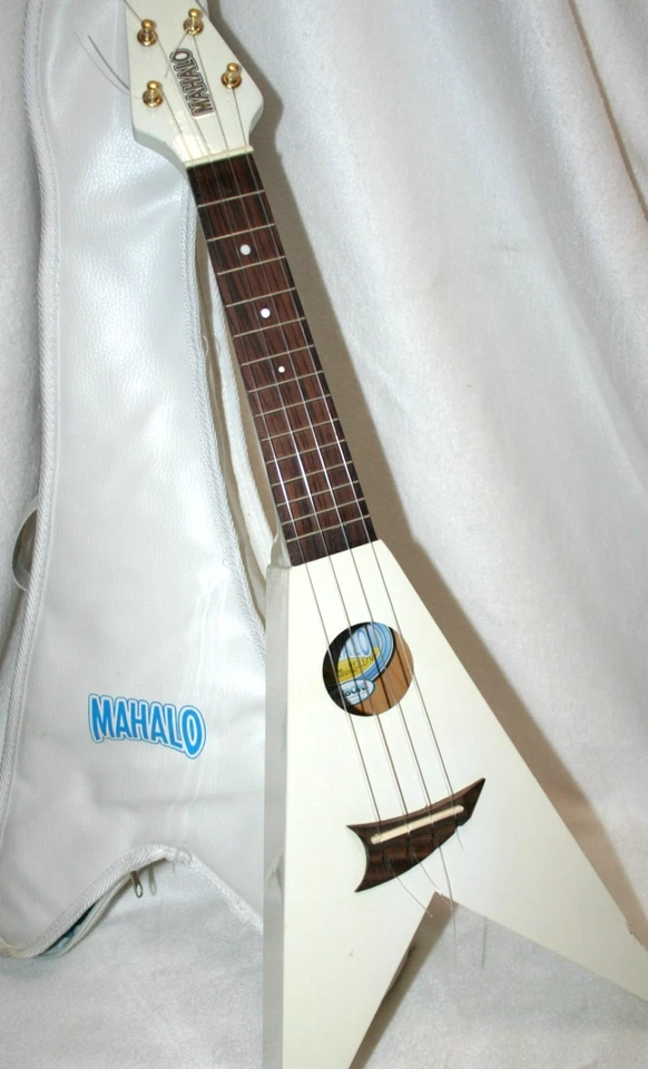 VINTAGE RARE FLYING V SOPRANO UKULELE MAHALO HEAVY METAL ROCK ACOUSTIC GUITAR - image 1 of 4
