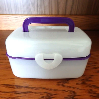 Estuche pequeño de costura o artesanía blanco y púrpura 5" L x 3" W x 3" H Foto 1 de 4