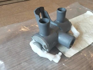 NEW MERCEDES- W123 HEATER CONTROL(WATER) VALVE OEM A1238302084 FREE SHIPPING - Picture 1 of 10