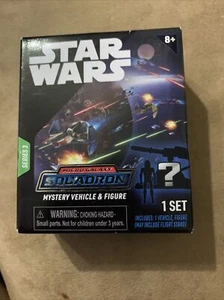Star Wars -Micro Galaxy Squadron Scout- Vehículo Misterioso y Figura Serie 3 - Imagen 1 de 1