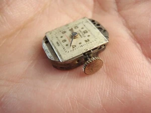 Sheffield Ladies Watch Movement 17 Jewels 16mm x 12mm COMPLETE AND RUNNING - Picture 1 of 13