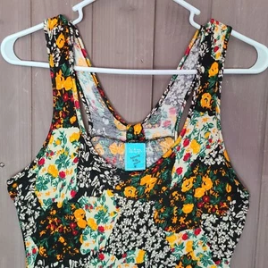 h.i.p. Happening In The Present Women Size M Multicolor Tank Top Colorful Floral - Picture 1 of 10