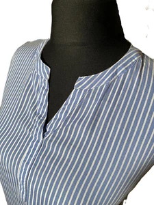 Ärmellose Streifenbluse von Jean Pascale hellblau 100% Viskose Größe 38 - Bild 1 von 5