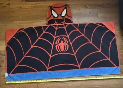 Marvel SpiderMan Hooded Bath Towel Wrap 100% Cotton  22"x46" Very Good Condition - Image 1 of 4