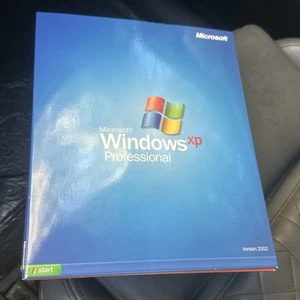 Microsoft Windows XP Professional w/Product Key CD Version 2002 - Picture 1 of 8