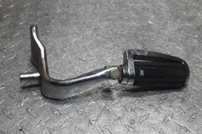 Harley-Davidson Dyna Low Rider 2005 EFI cromado reposapiés delantero derecho clavija paso Foto 1 de 4