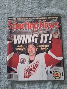 The Sporting News Magazine June 24, 2002 Red Wings Win Stanley Cup - Picture 1 of 5