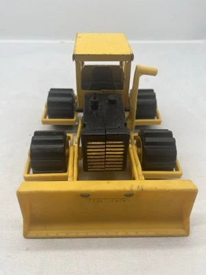 Vintage Remco Front End Loader 1:24 Scale Pressed Steel/plastic  - Image 1 of 4
