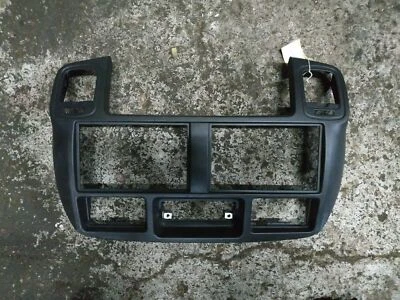 Nissan Cabstar F24 2.5 2006-11 Dash Board Central Panel 68260-MB400 — 第 1/3 张图片