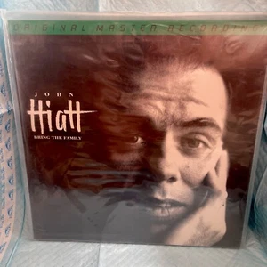 JOHN HIATT Bring The Family Mobile Fidelity MFSL Anadisc 200g LP 1-210 SEALED - Picture 1 of 18