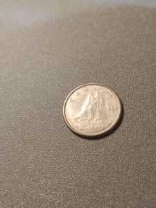 1963 SILVER CANADIAN DIME NICE COIN - Picture 1 of 4