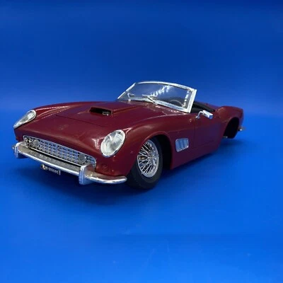 Polistil Ferrari 1/16 Diecast Missing Wheel - Image 1 of 4