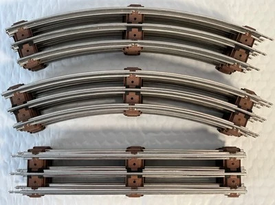Vintage O Scale Lot of 12 K-Line 8 Curved 4 Straight 3 Rail Metal Train Tracks - Image 1 of 4