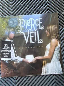 Pierce The Veil Selfish Machines Daffodil Yellow Vinyl LP Sealed Limited To 500 - Imagen 1 de 5