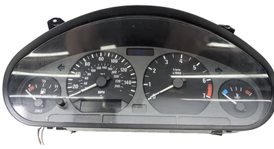 Cuadro de instrumentos velocímetro BMW 318ti E36 hatchback se adapta a 1998-1999 Foto 1 de 4