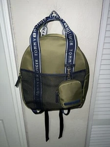 tommy hilfiger backpack - Picture 1 of 7