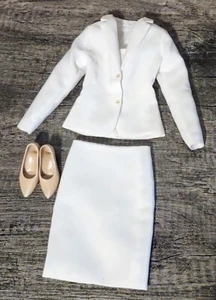 FRANKLIN MINT Princess Diana "WHITE SUIT" (outfit/shoes only) - Picture 1 of 3