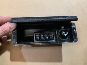 Porsche 928 Ashtray - Picture 1 of 9