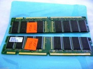 HP 7920 HYUNDAI HYM71V16655 AT8-S DESKTOP RAM 2X128MB(256MB) 100HZ CL3 - Picture 1 of 2