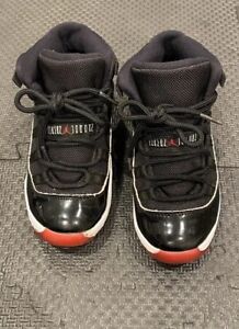 Retro Air Michael Jordan 11 Black w/Red Size 13.5 Youth Boys Sneakers Playoffs