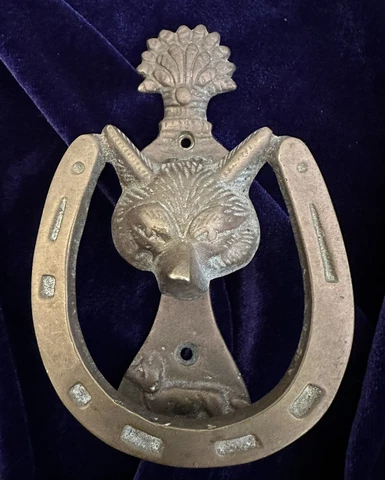 VINTAGE Victorian Style FOX BRASS and Horseshoe Door Knocker 12.5cm tall - 226g Cover