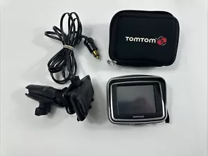 TomTom RIDER 2 2nd GPS Motorcycle with dock and carry pouch - Picture 1 of 15