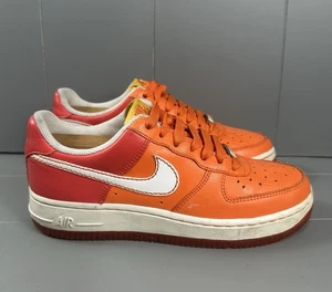 Scarpe da ginnastica Nike Air Force 1 Low '07 Orange Peel da donna taglia 7 bianche - Foto 1 di 14