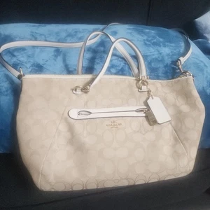 LIGHT BEIGE COACH SIGNATURE HANDBAG - Picture 1 of 6