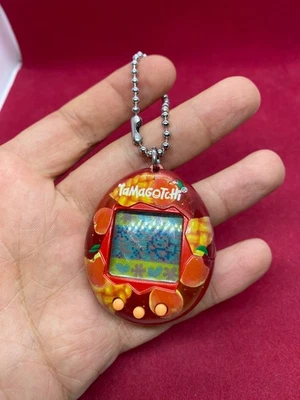 Tamagotchi Original - Bandai Rosa Rojo Funcionando Foto 1 de 4