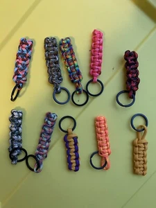 Neuer Paracord Schlüsselanhänger - mehrere Farben - Bild 1 von 1