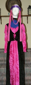Renaissance Medieval Maid Merrian w/headpiece XS/S Shrek Robin Hood Wench - Picture 1 of 10