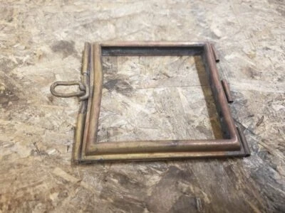 Ford Modelo T E&J o Jno 1913-1914 carrocería de luz de capó de latón marrón  Foto 1 de 4