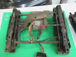 Power Seat Track # 2999978/2926736 for a 71-74 Mopar C-Body PST# 3 - Bild 1 von 6