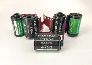 Fujifilm RDS Eterna 4791 ISO 25 35mm x 36 Belichtungen - 5 Rollen Pack - Bild 1 von 4
