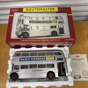 Sunstar 2903 Routemaster. 1:24 Scale Silver Daily Express Routemaster FREE POST - Picture 1 of 7
